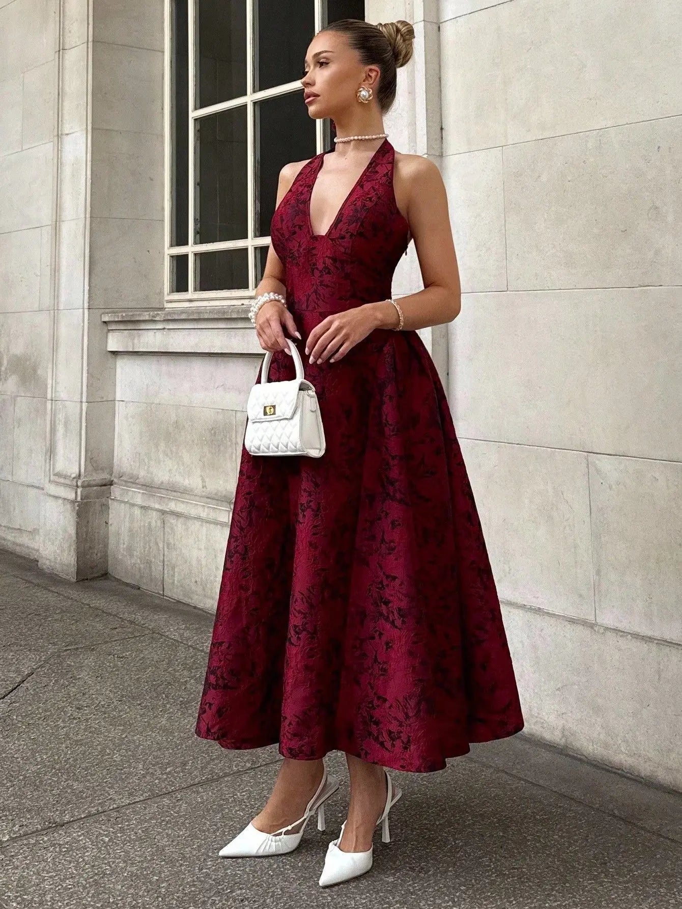 European and American Elegant Evening Dress With Neck and Waist Long Dress Women's Dress 2026 Spring and Summer Independe
