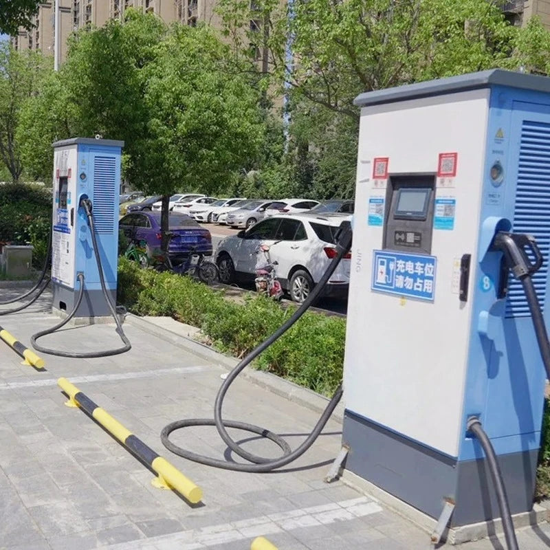 DC 60KW-200kW Fast EV Charger with External Solar Storage Integration, Maximizing Renewable Energy for Highways