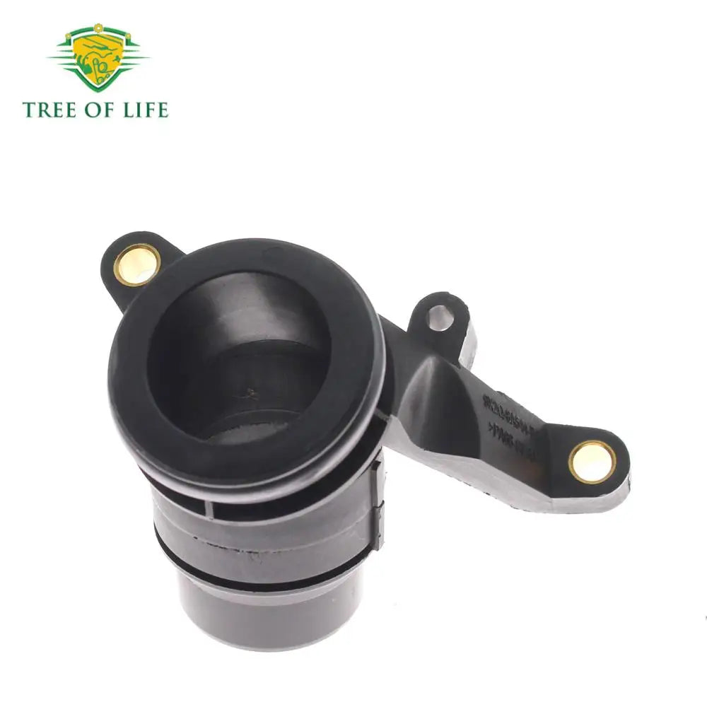 Lower Engine Water Pipe Connector For Land Rover LR4 Discovery 4 2010-2016 Range Rover 2013-2021 3.0T V6 Diesel LR013165