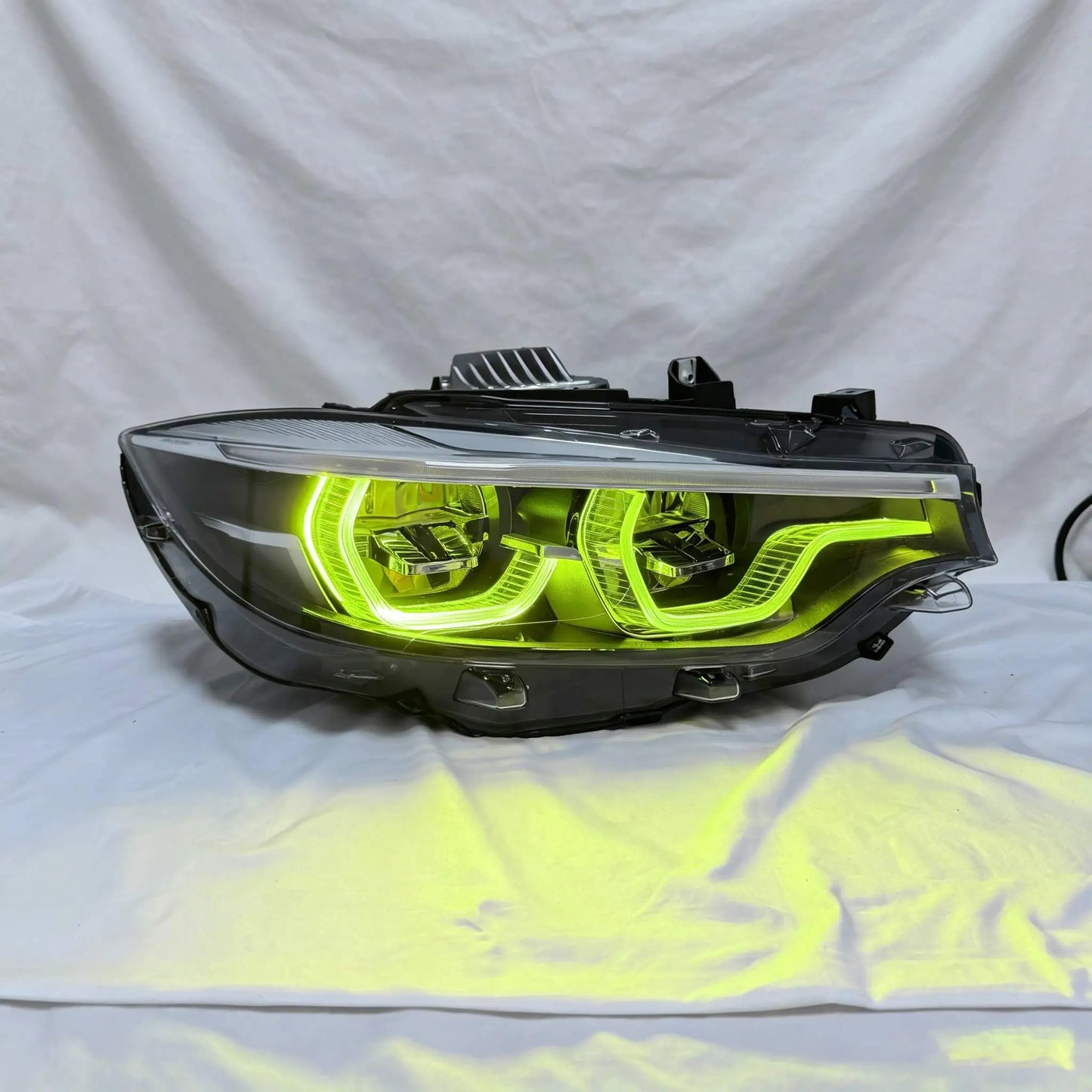 For BMW M3 M4 F80 F32 F36 F33 F82 RGBW DRL yellow red amber daytime running lights J ONE turn signal yellow light module